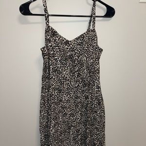 Old navy cheetah print dress